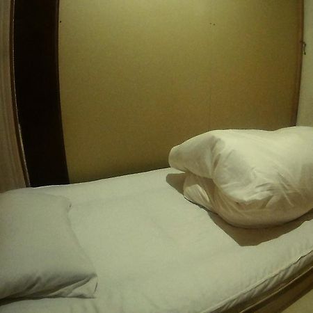 Guesthouse Nandeyanen - Hostel Okinawa Kültér fotó